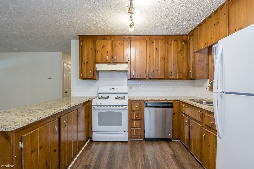 3890 Stone Hearth Place - Photo 11