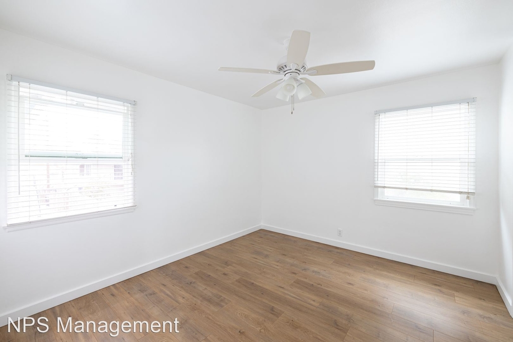 1521 E 2nd Street - Photo 13