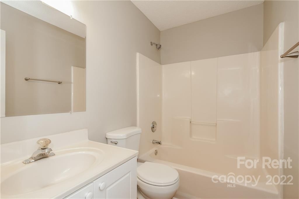 7543 Starvalley Drive - Photo 3