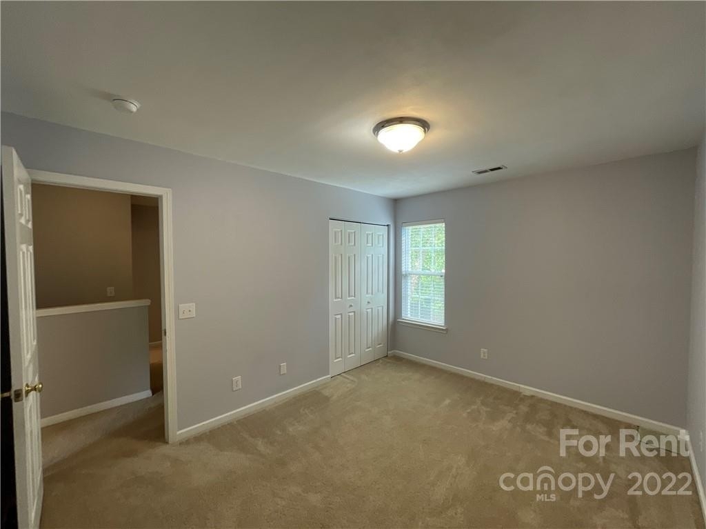 9924 Highlands Crossing Drive - Photo 13