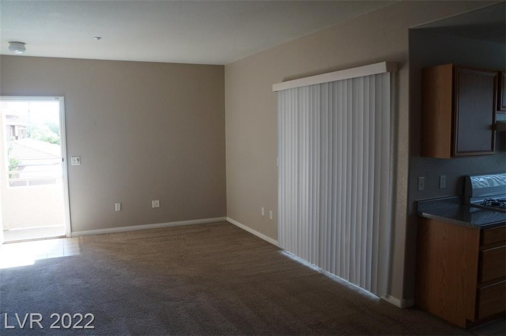 830 Carnegie Street - Photo 2