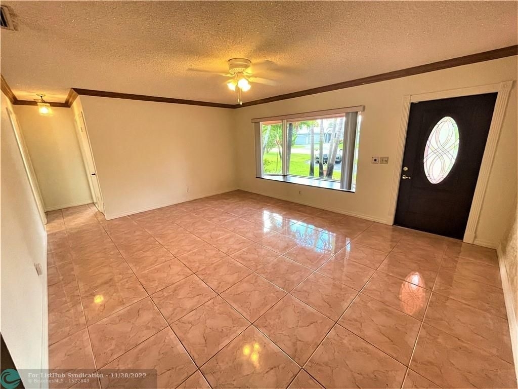 3930 Nw 108th Dr - Photo 2