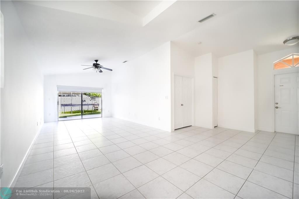 1278 Nw 170th Ave - Photo 16