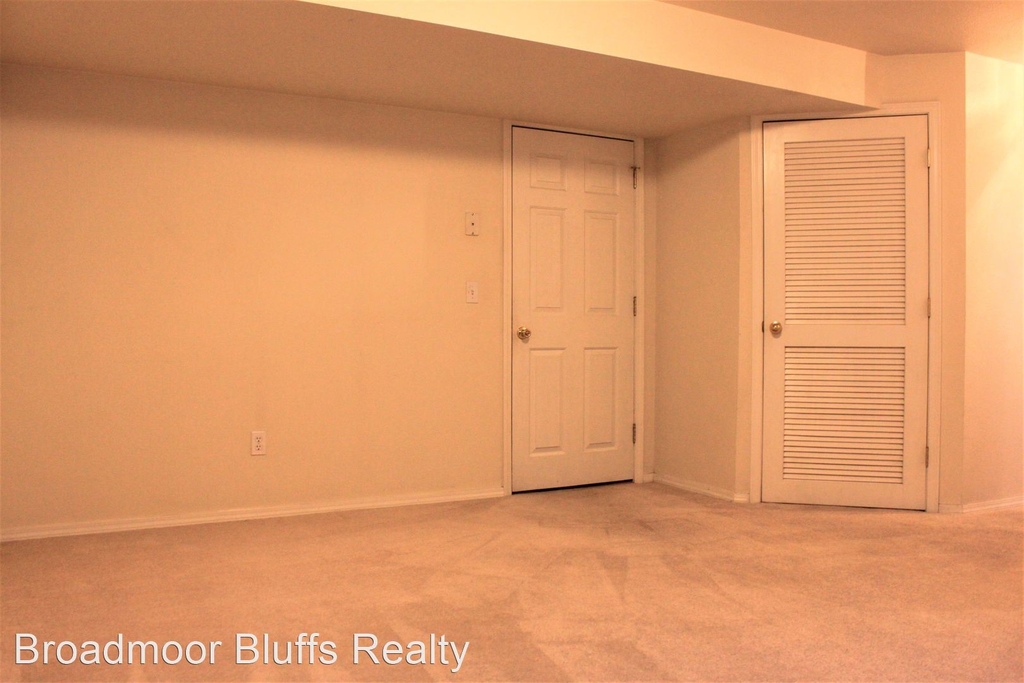 6990 Los Reyes Circle - Photo 17