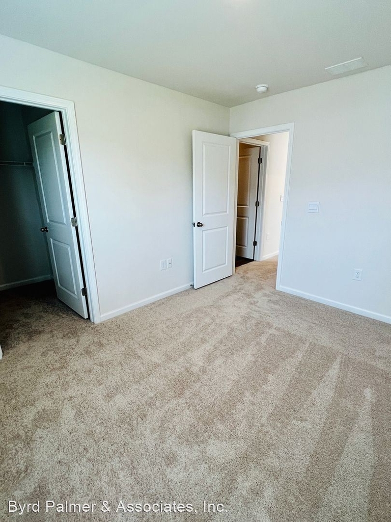 6631 Colonial Drive - Photo 34