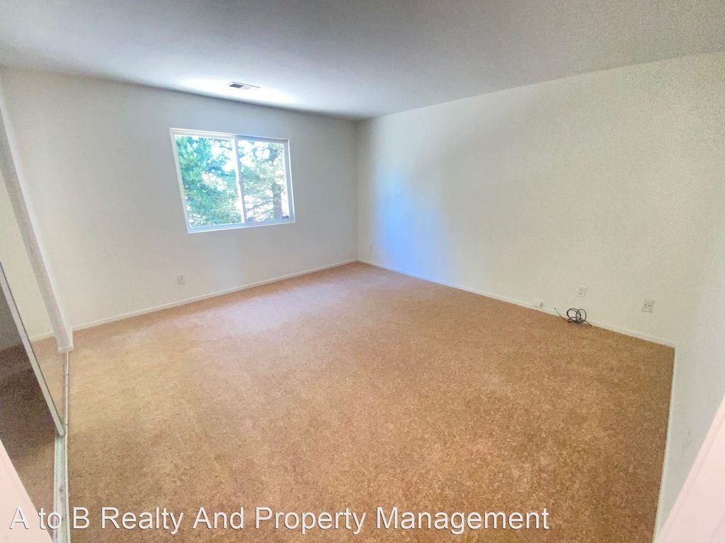 1620 Autumn Meadow - Photo 11