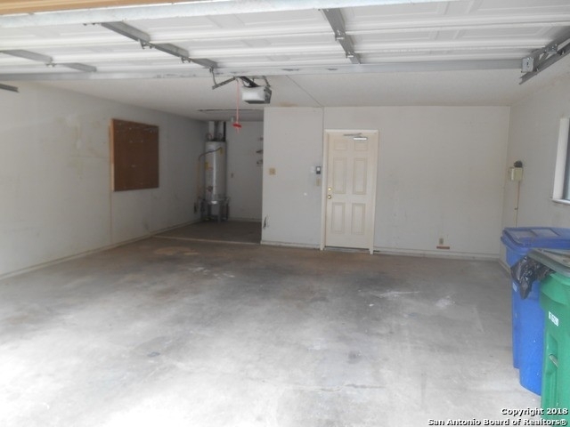 3906 Big Meadows St - Photo 14