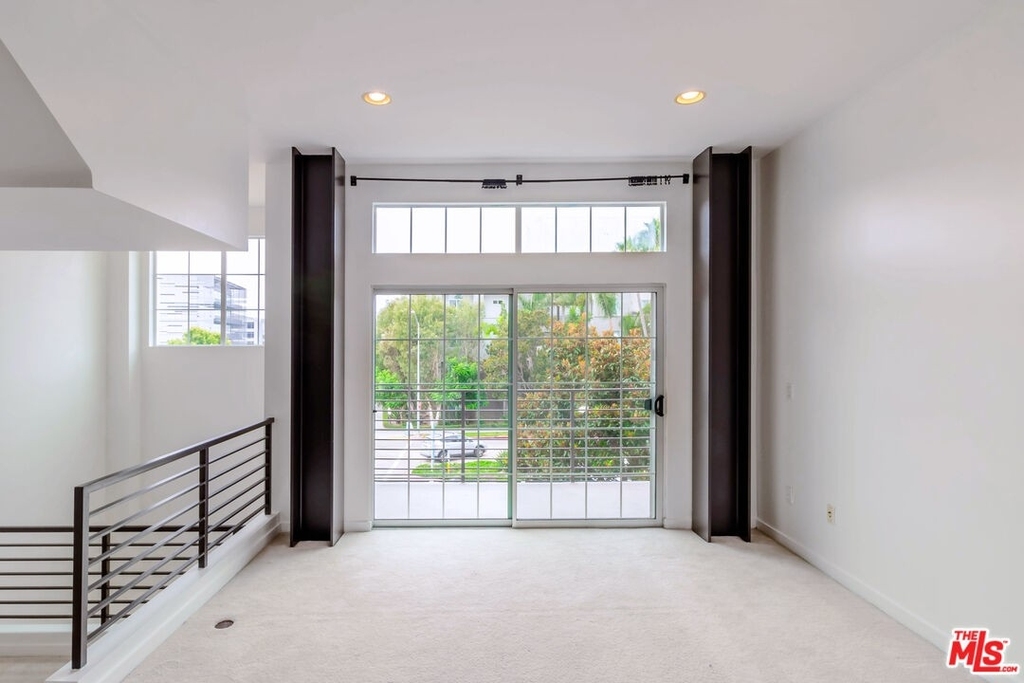 5350 Playa Vista Dr - Photo 10