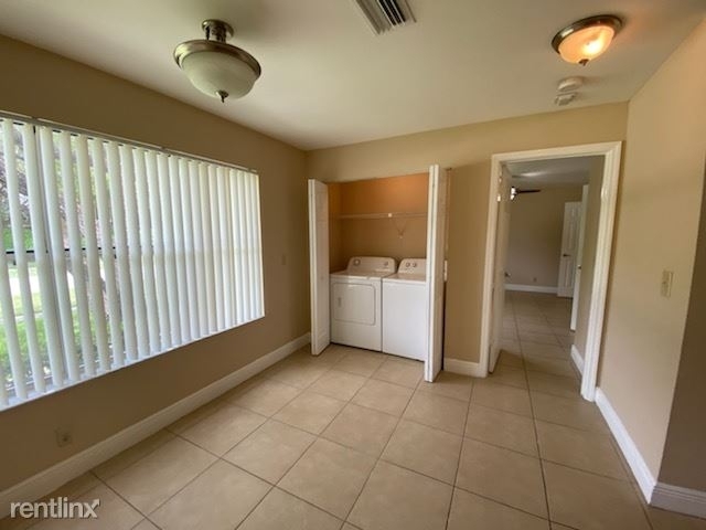 3340 Pinewalk Dr N Apt 1517 - Photo 53