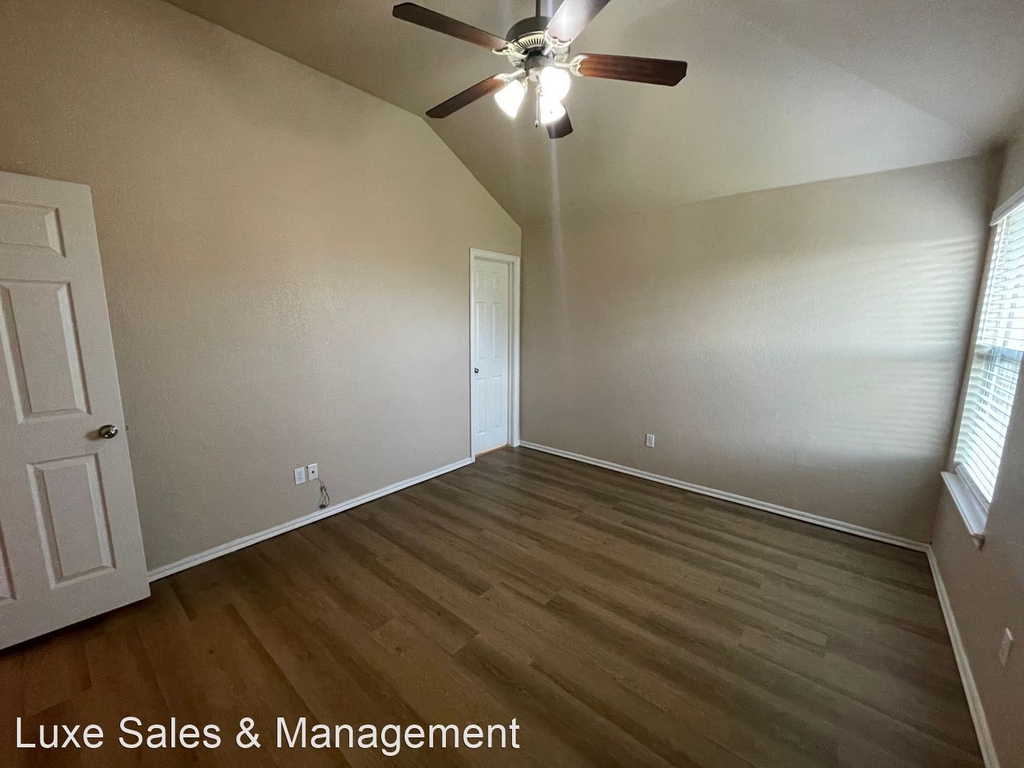 2201 Nw 199th Street - Photo 21