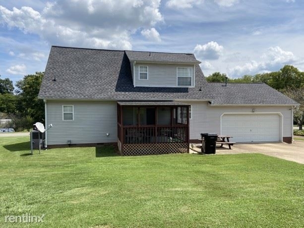 113 R Dorman Dr - Photo 1