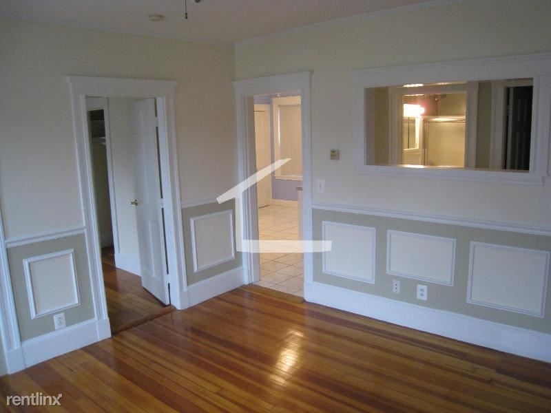 18 Bigelow St Apt 1a - Photo 4