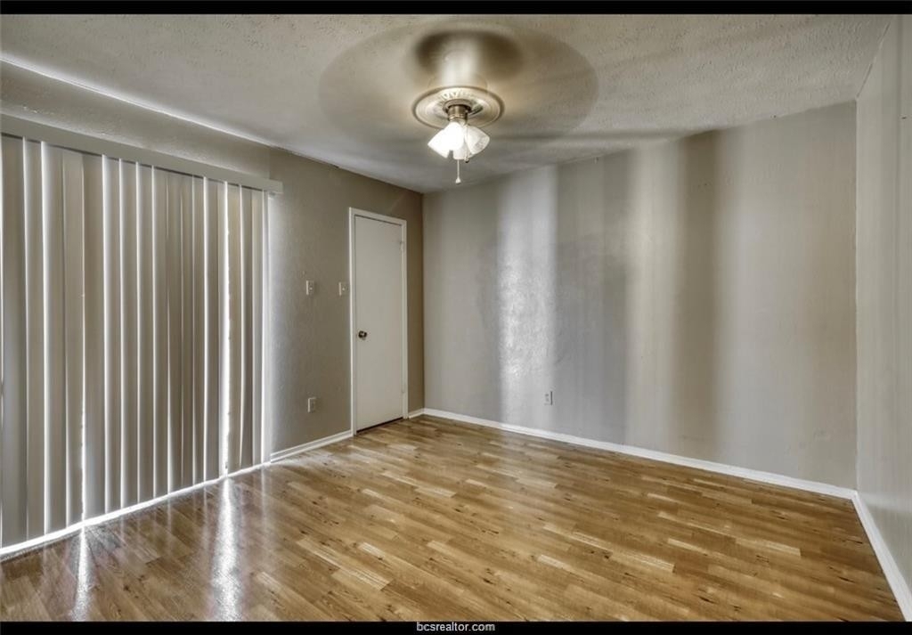 2406 Toro Lane - Photo 5