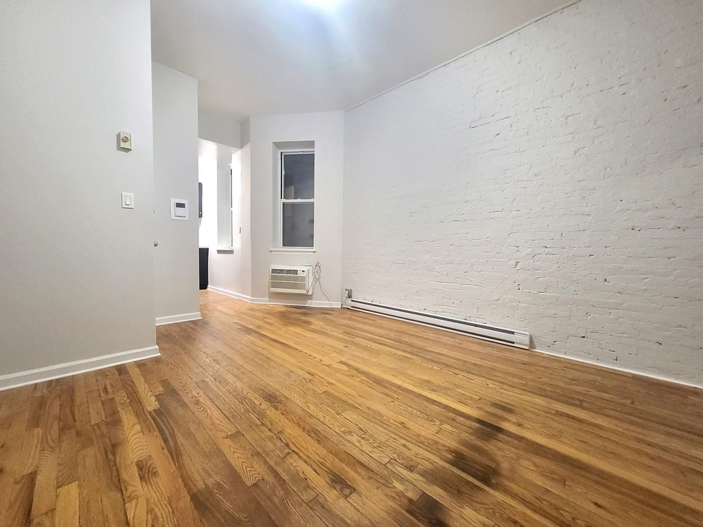 520 East 88th Street - Photo 4