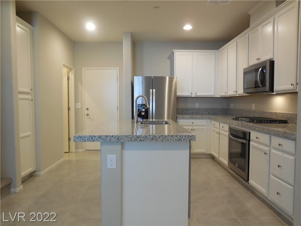 72 Alamere Falls Drive - Photo 3