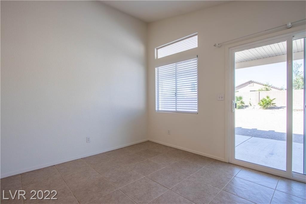 3747 Shadow Tree Street - Photo 7