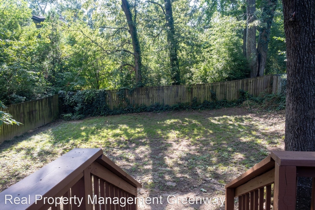 300 Sisson Ave - Photo 22