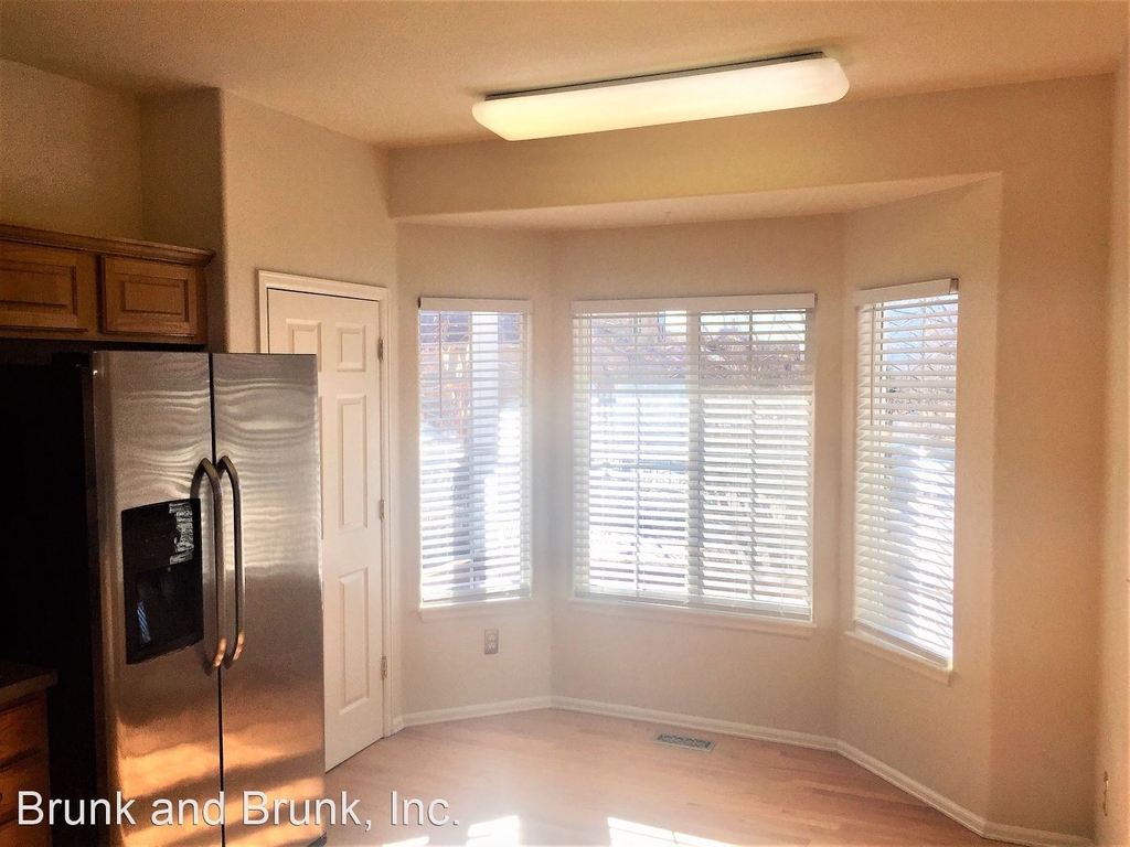 1734 W Yampa Street - Photo 7