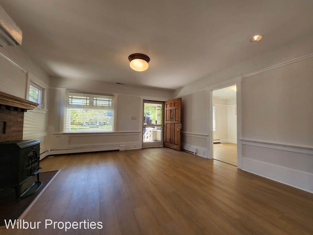 1015 High Street - Photo 7