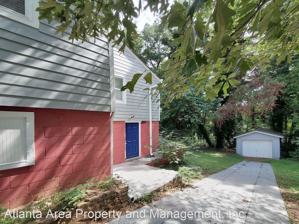 2874 Blount St - Photo 24