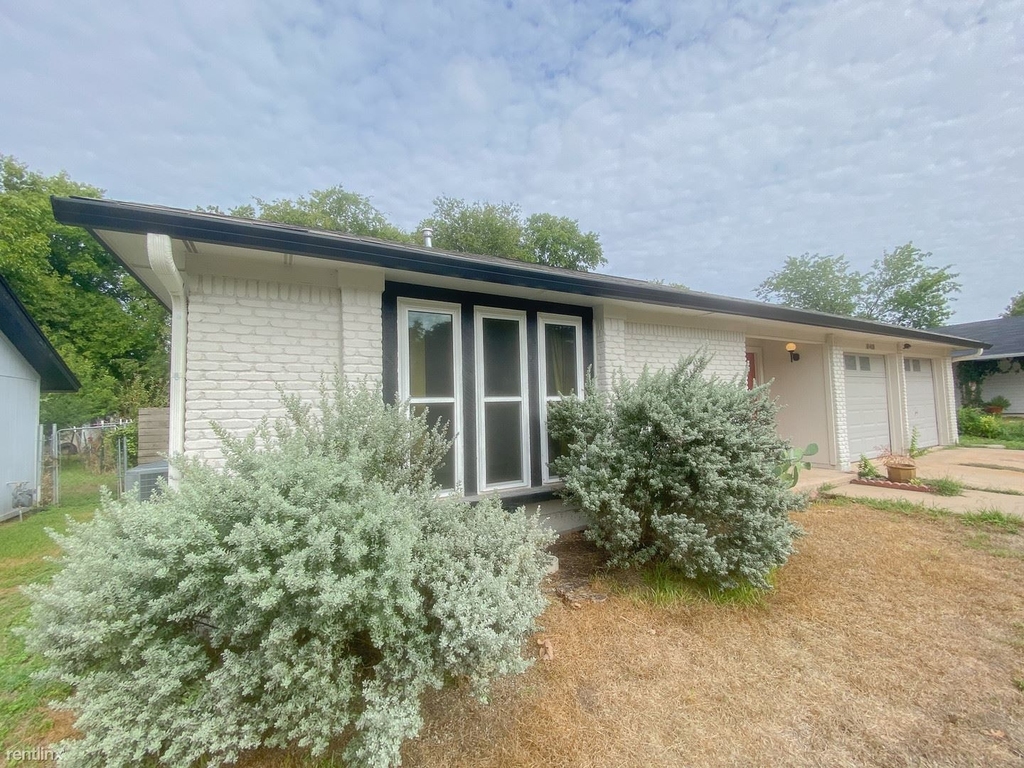 10408 Leaning Willow Dr - Photo 1