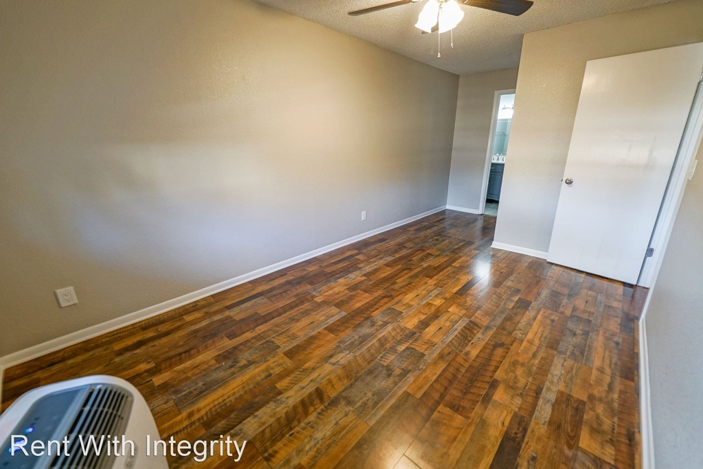 403 Hayden Rd Apt 223 - Photo 8