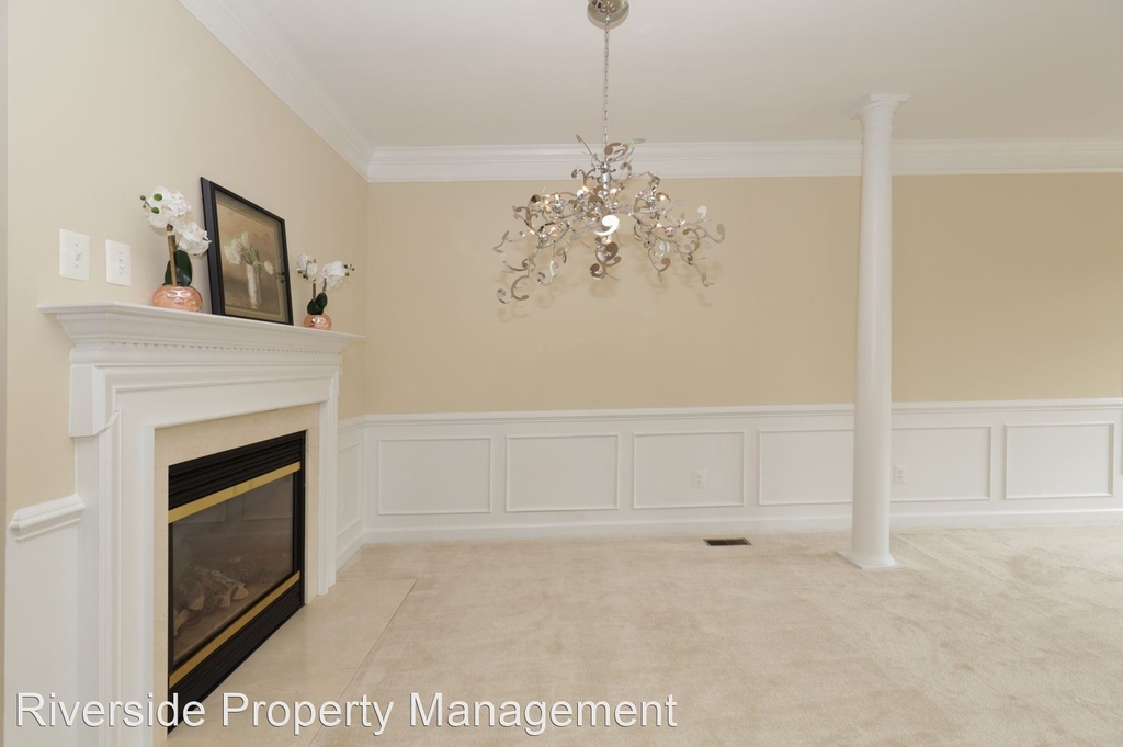 3788 Elmwood Towne Way - Photo 10