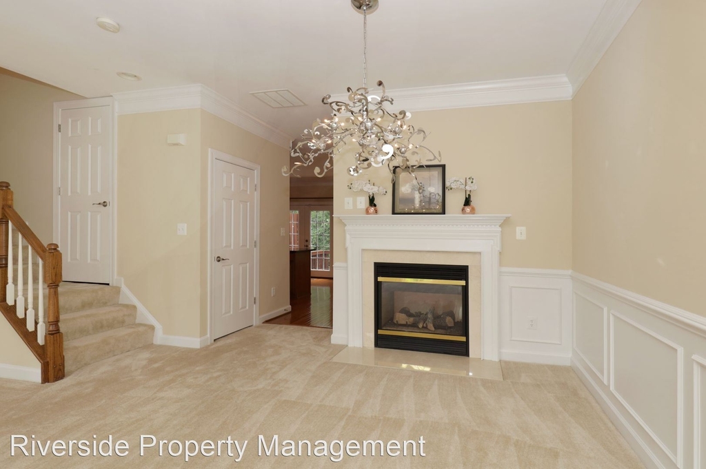 3788 Elmwood Towne Way - Photo 8