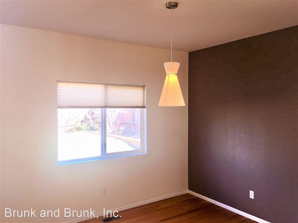 1734 W Yampa Street - Photo 10