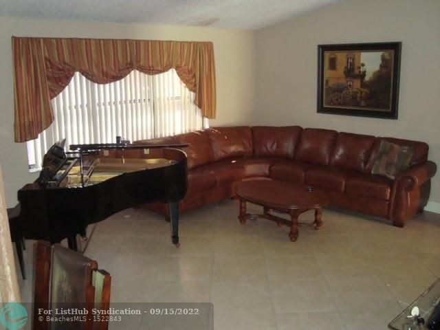 2156 Nw 76th Way - Photo 2