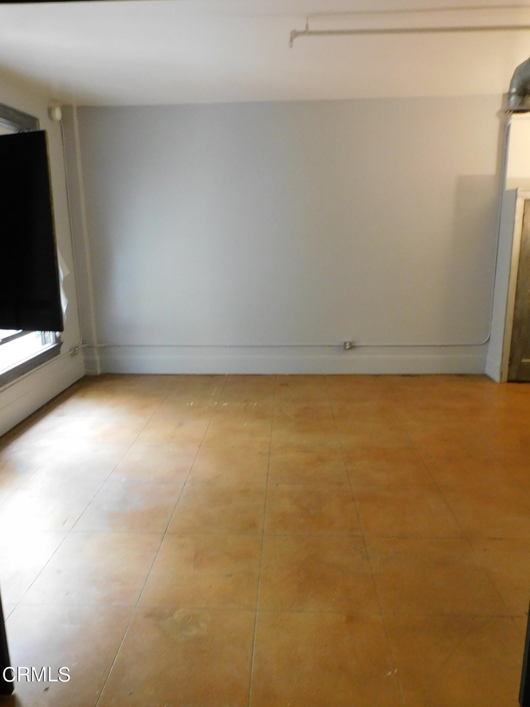 108 West 2nd Street - Photo 24