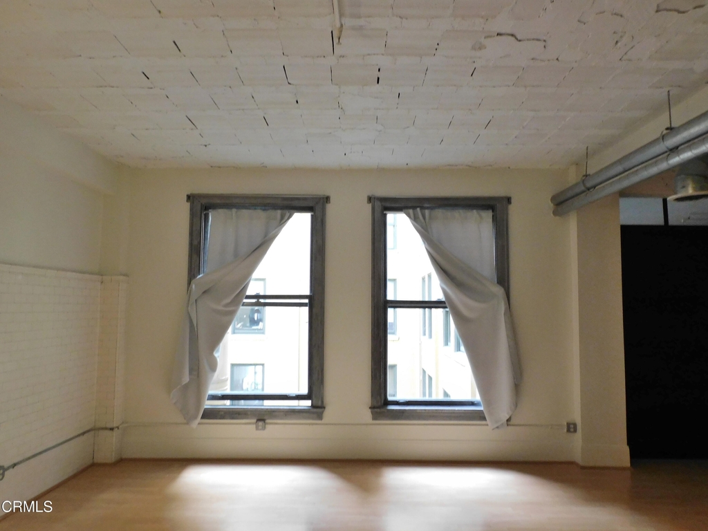 108 West 2nd Street - Photo 17