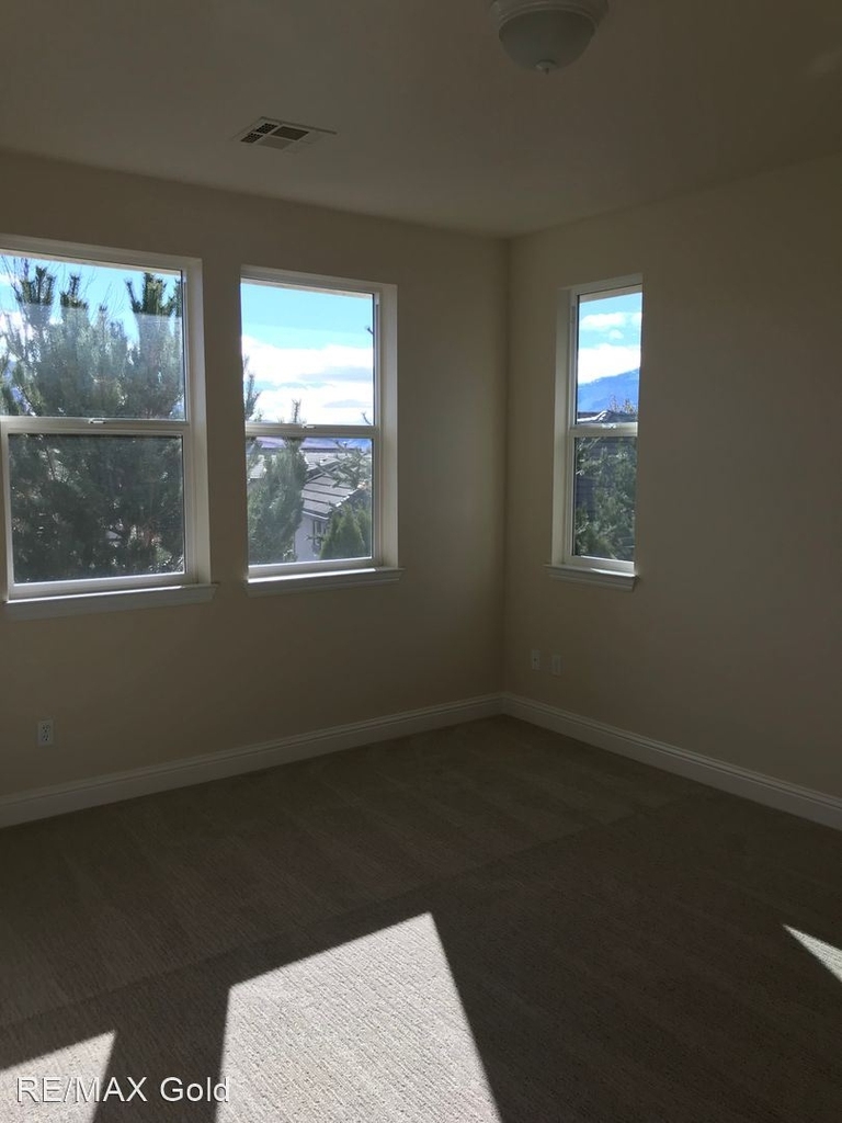 2245 Heavenly View Trail - Photo 17