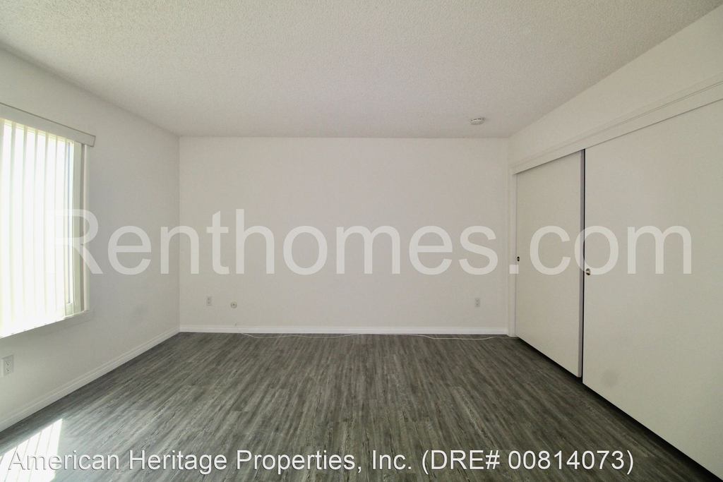 15519 Andorra Way - Photo 6