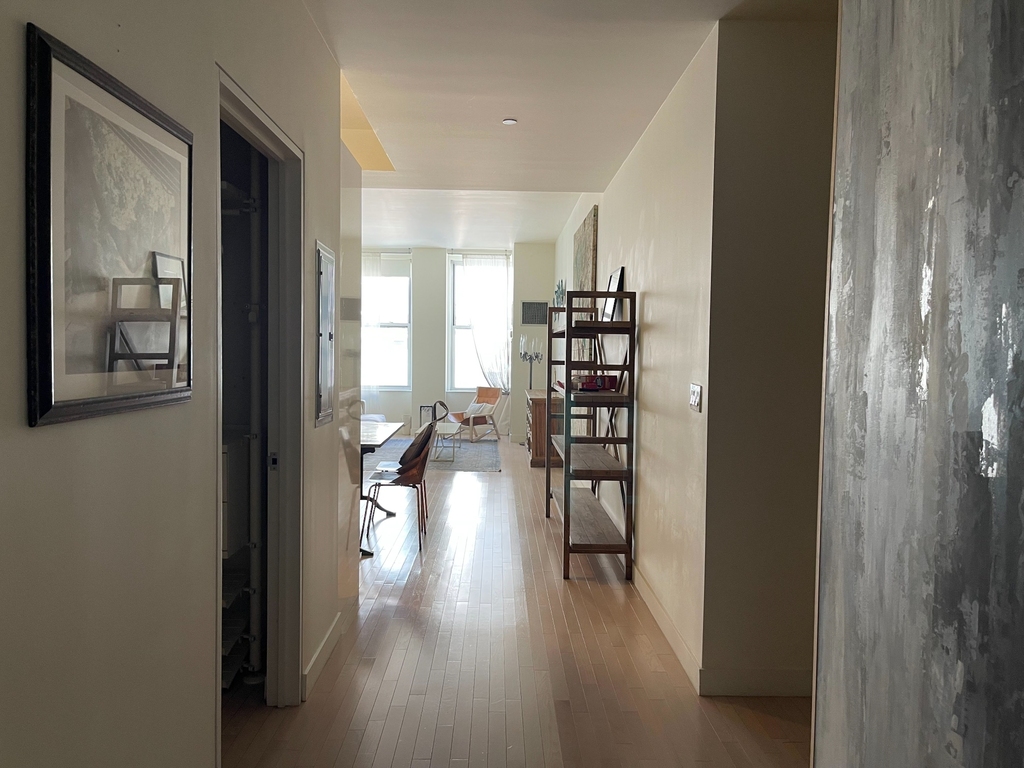 60 West 20th Street - Photo 0