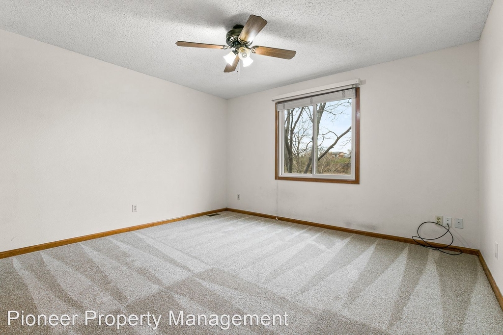 9847 W 99th Place - Photo 16