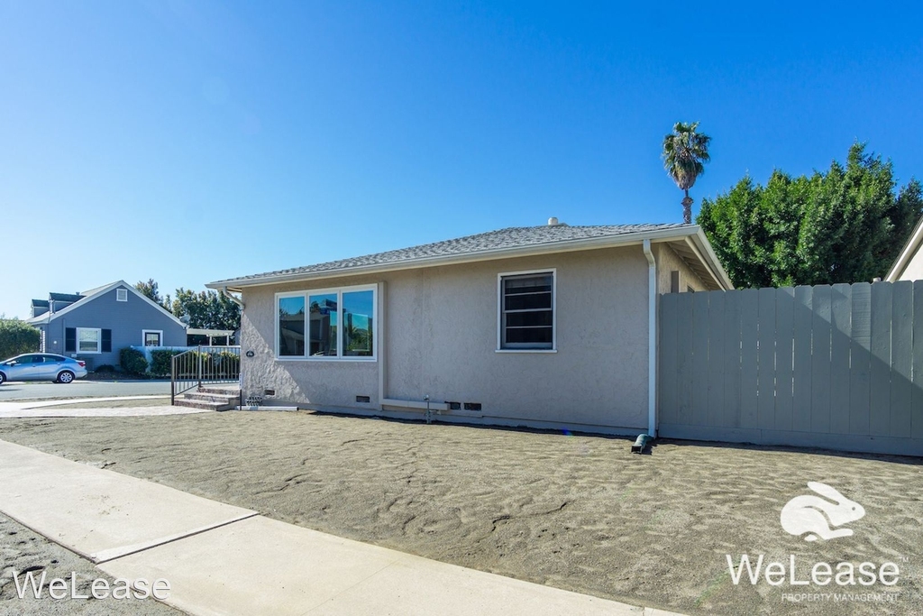 4704 Altadena Ave - Photo 19