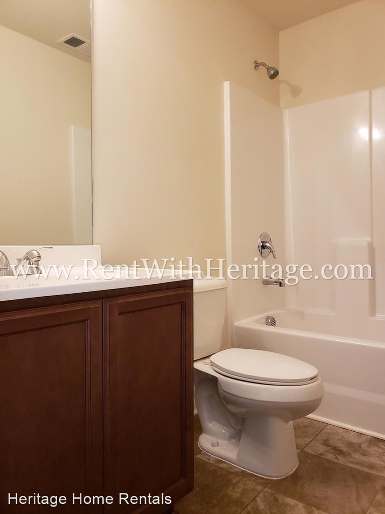 4033 Sitka Drive - Photo 24