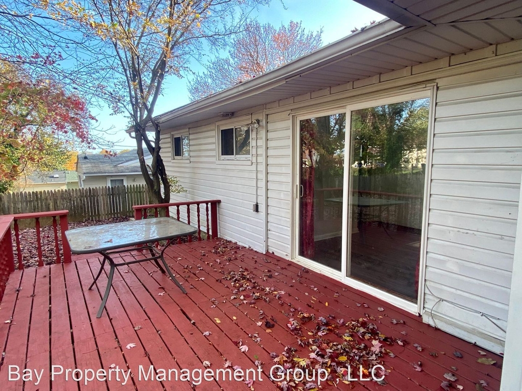 4400 Anntana Avenue - Photo 18