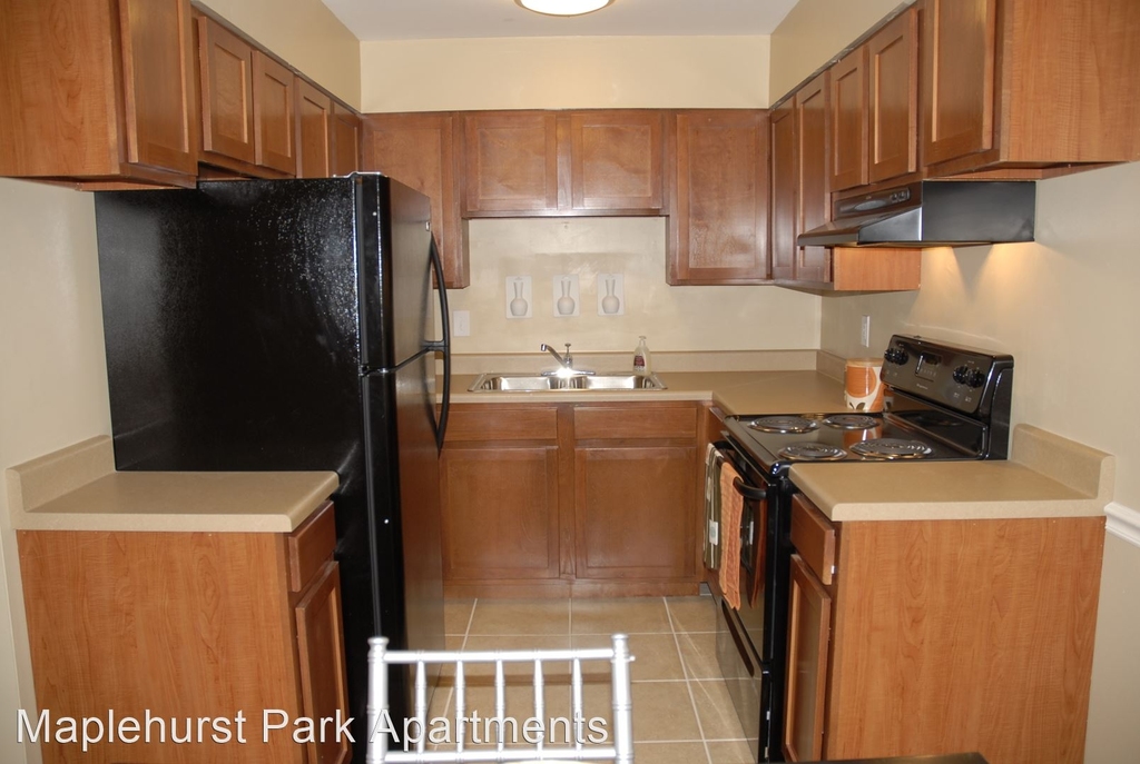 814 W. Hill Avenue - Photo 1