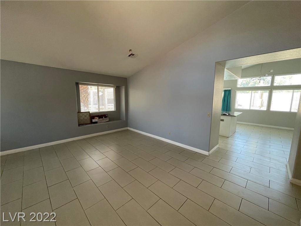 1332 Royal Creek Court - Photo 5