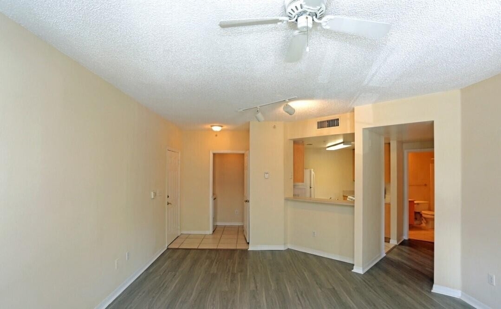 5048 Lantana Road - Photo 2