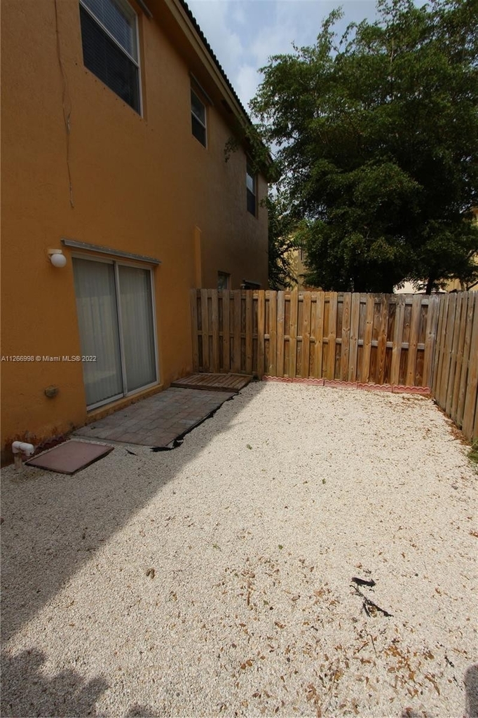 9313 Sw 220 Te - Photo 20