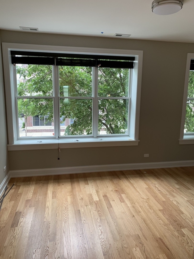 2329 W Chicago Avenue - Photo 8