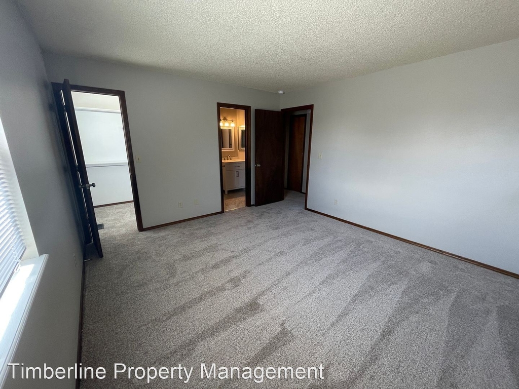 3130 Navigation Drive - Photo 16