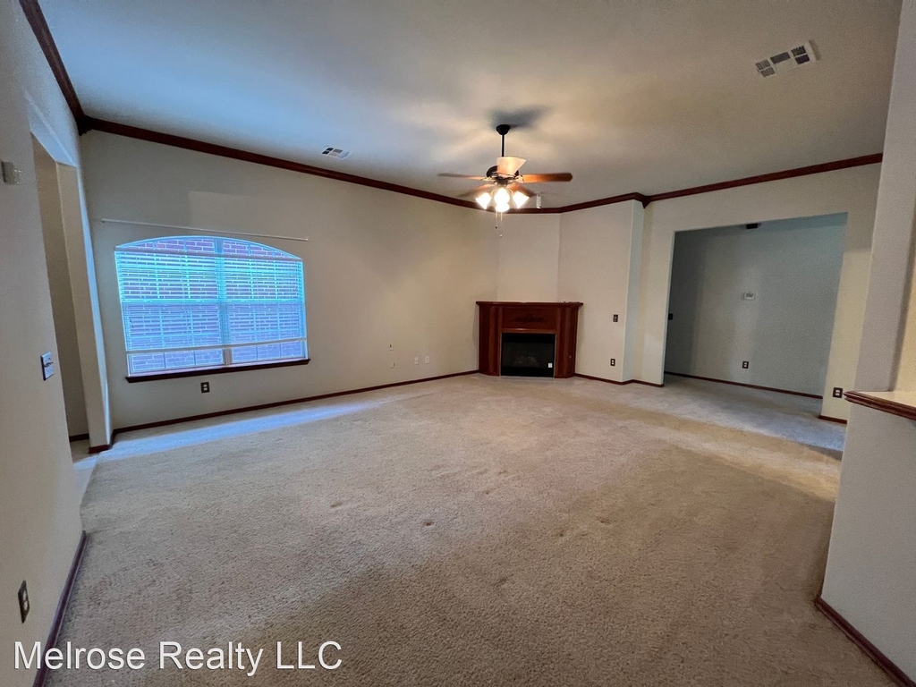 3800 E Ridge Pointe Circle - Photo 5