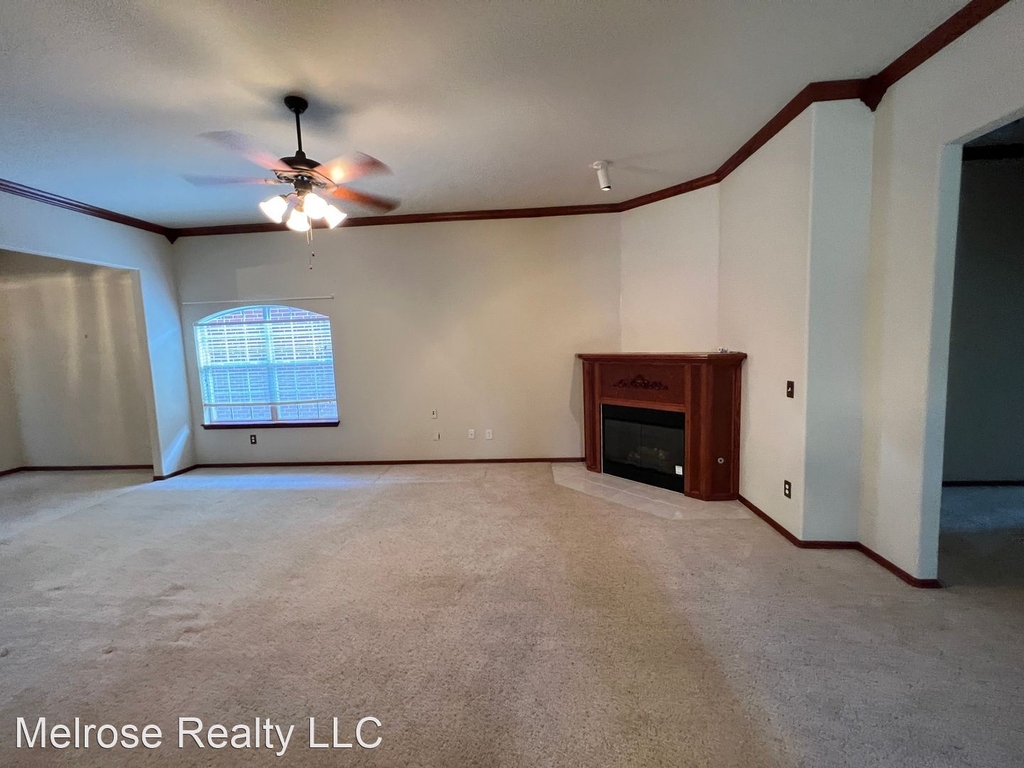 3800 E Ridge Pointe Circle - Photo 9