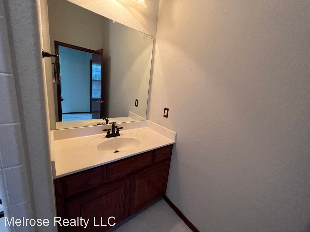 3800 E Ridge Pointe Circle - Photo 24