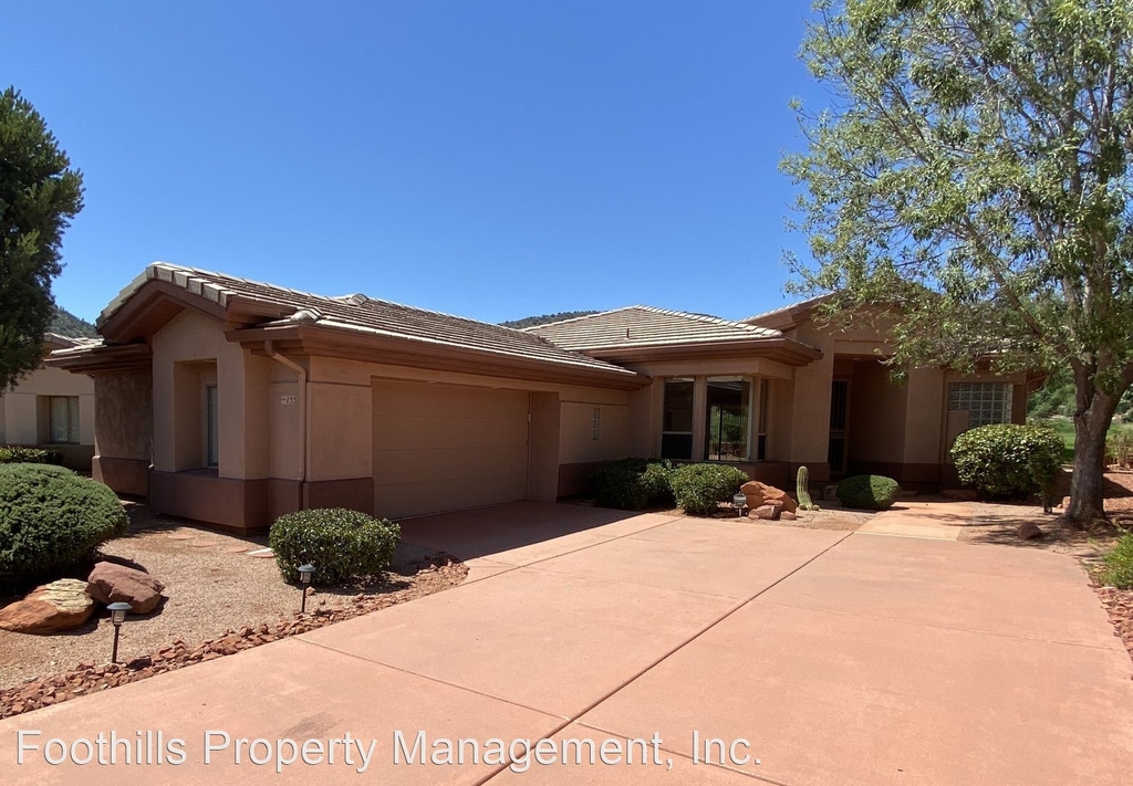 155 Bent Tree Drive - Photo 0