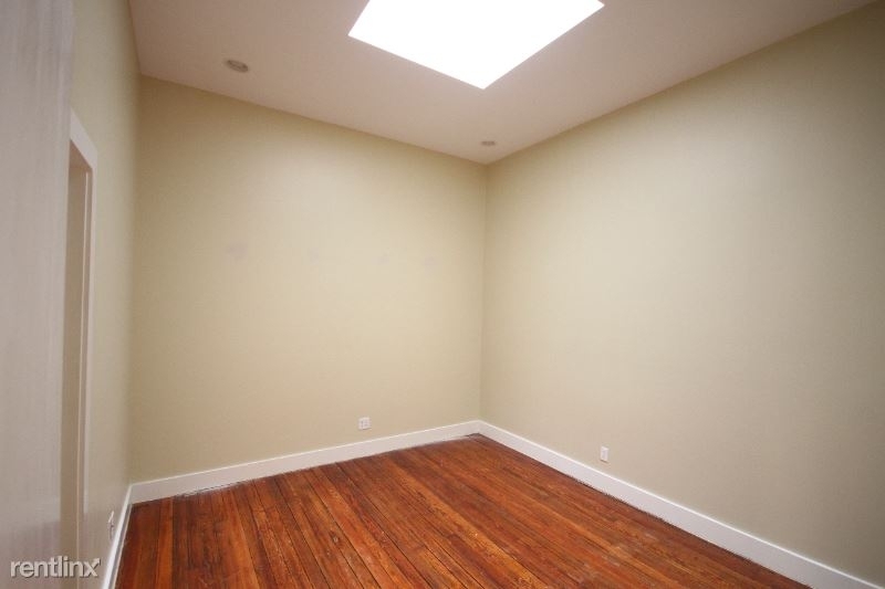 319 S Flores M208 - Photo 11